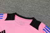 24-25 Man Utd Pink Training Short Suit