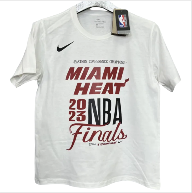 T157 HEAT White High Quality Casual T-Shirt