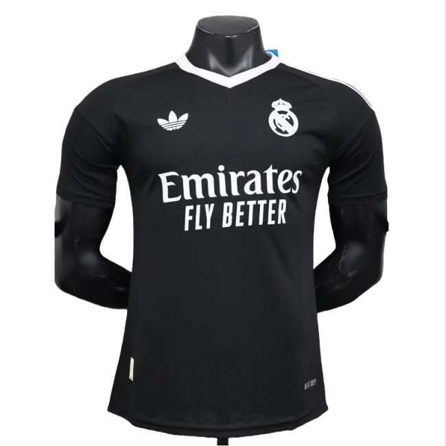 24-25 Real Madrid  Black Goalkeeper Player Version Soccer Jersey