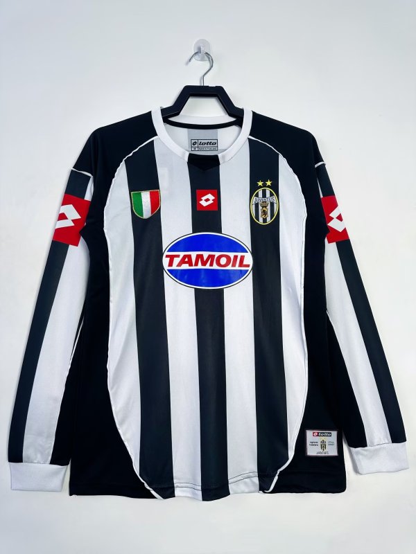 2002-03 Mens Juventus home Retro Long sleeve Jersey