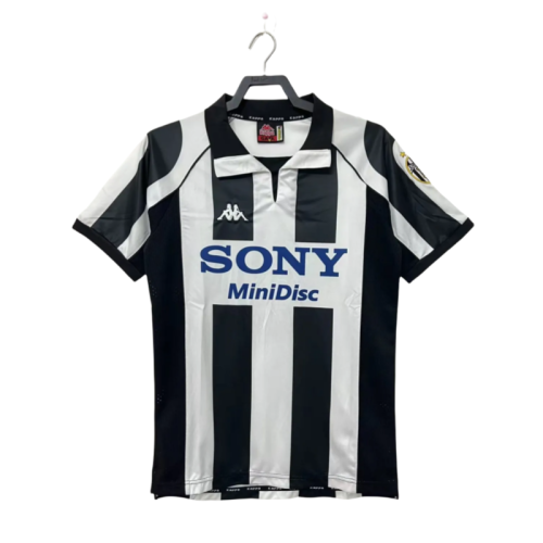 1997-1998 Mens Juventus Retro Home Jersey