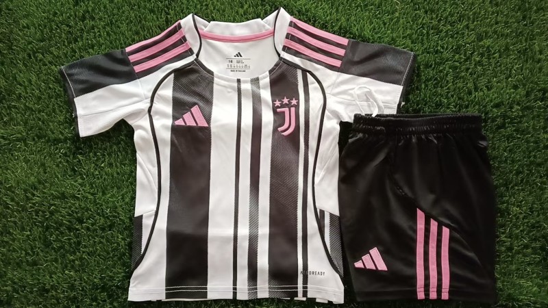 2025-26 Kids Juventus home Soccer Jersey