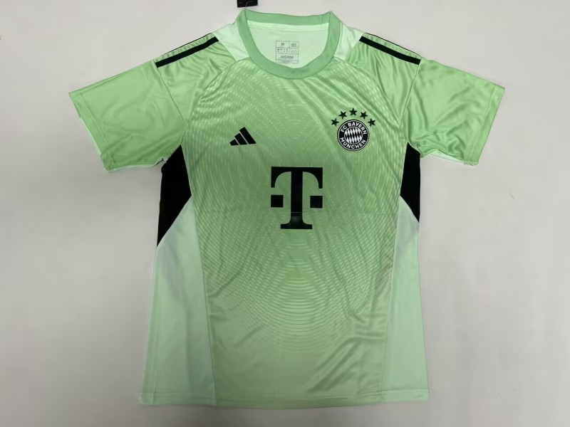 2025-26 Mens Bayern Munich goalkeeper soccer Jersey