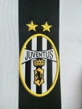 2001-02 Mens Juventus Retro Home soccer Jersey