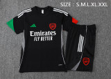 2025-26 Mens Arsenal black Training Short Suit