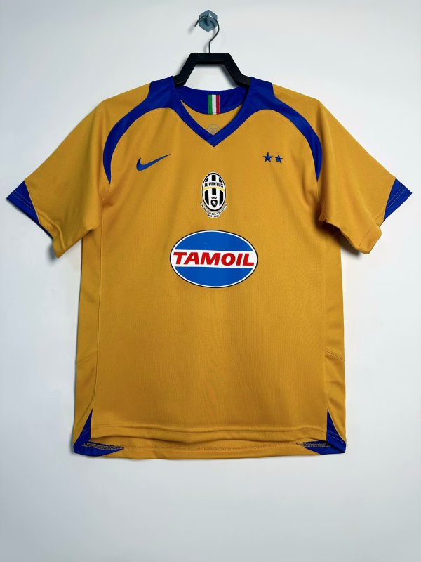 2005-06 Mens Juventus  Retro Third away  soccer Jersey
