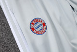 2025-26 Mens Bayern Munich light gray Half-pull Training Suit  B2548#