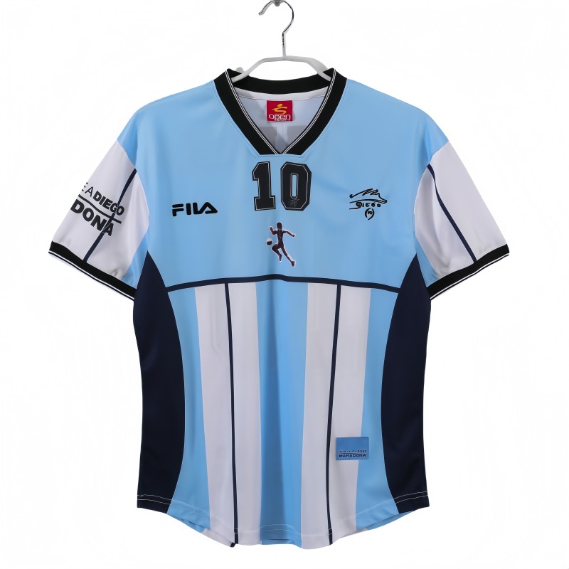 2001 Mens Retro  Argentina home Maradona Memorial Edition soccer  Jersey