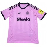 2025-26 Mens Newcastle  pink Goalkeeper soccer Jersey