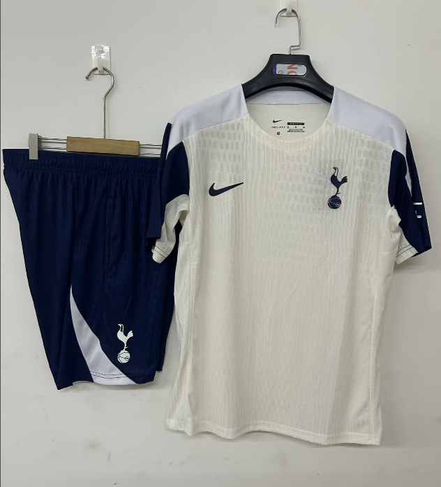 2025-26 Mens Tottenham Hotspur Training Short Suit
