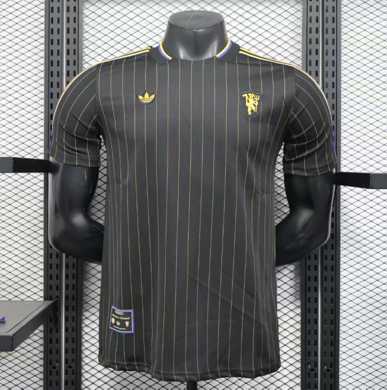 2025-26  Mens Manchester United casual style black Player  Soccer Jersey