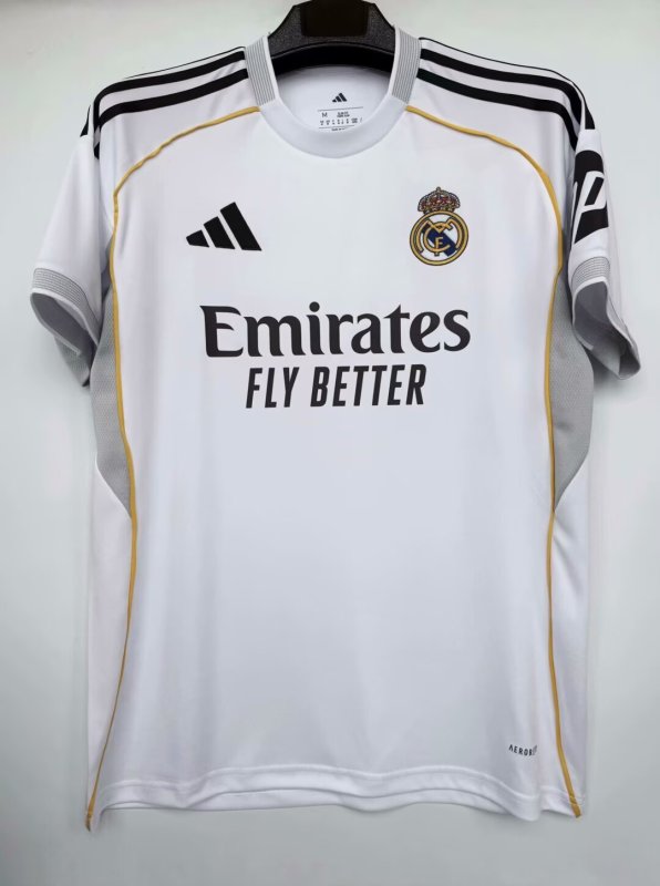 2025-26 Mens Real Madrid  home White 1:1 Soccer Jersey