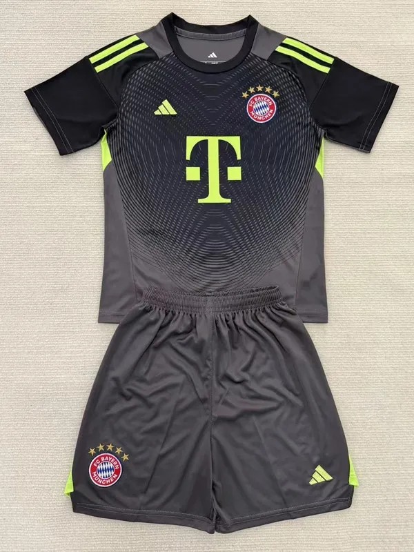2025/26 Kids  Bayern Munich Black Goalkeeper  soccer  jersey