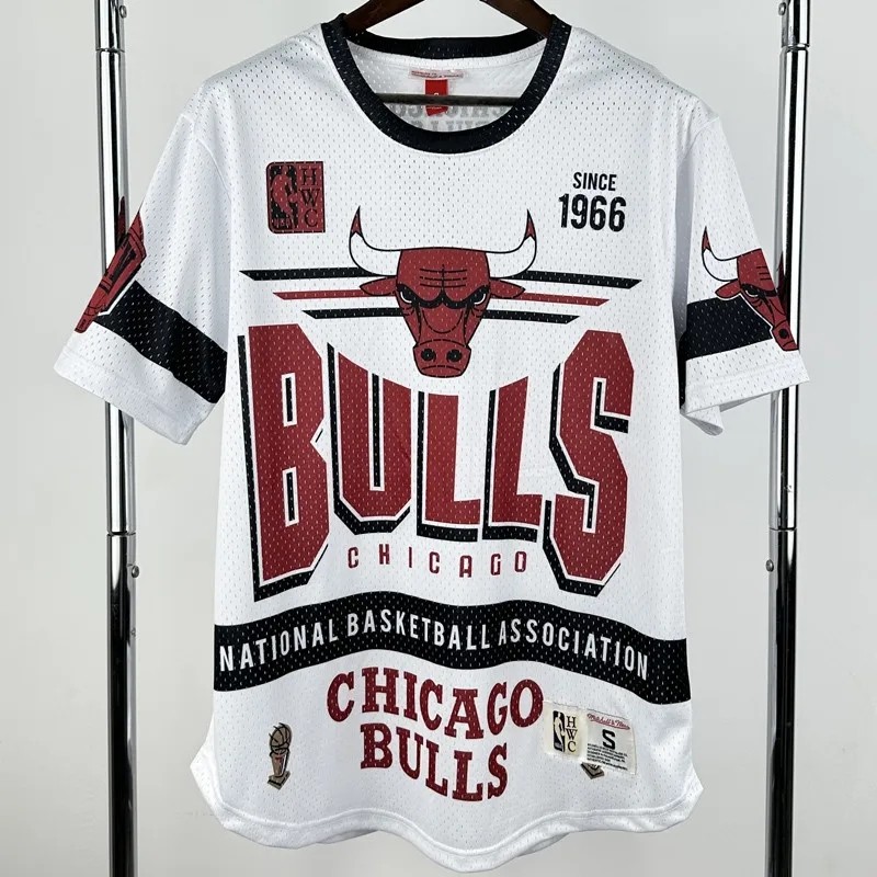 2026 BULLS White Retro High Quality Casual T-Shirt
