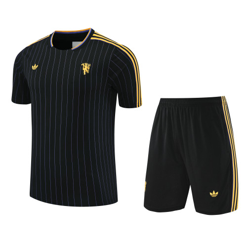 2025-26 Mens Manchester United  Black Training Short Suit