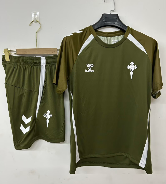 2025-26 Mens Celta brown Training Short Suit
