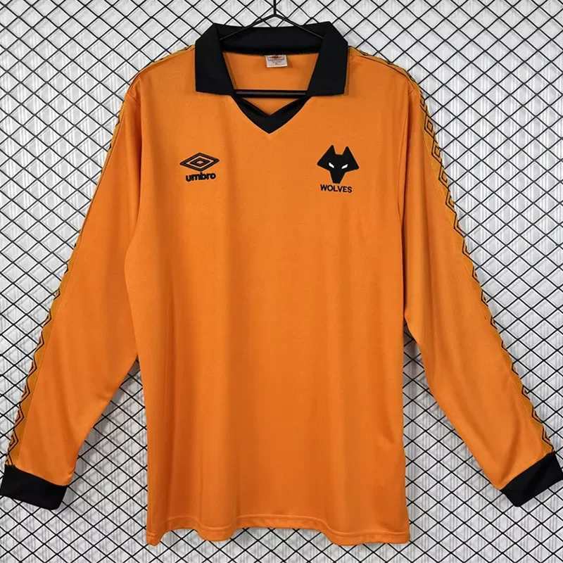 1980-1981 Mens Wolves Home Long Sleeve Retro Soccer Jersey