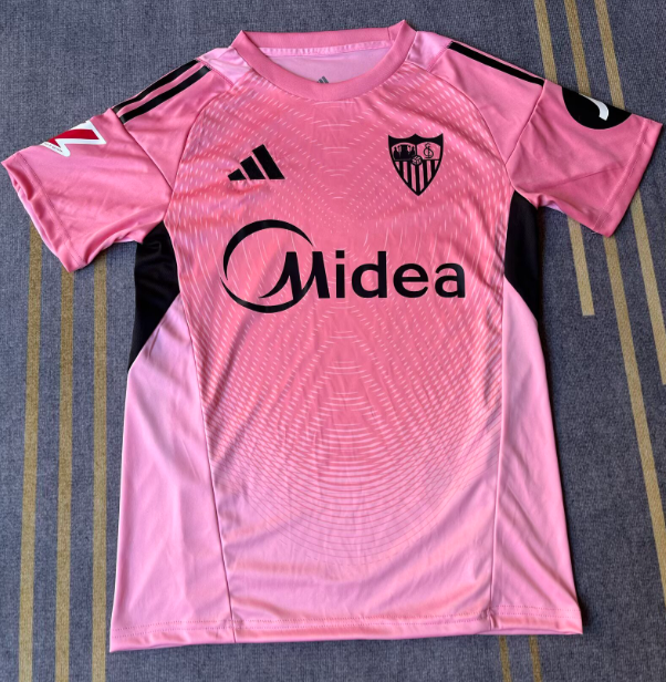 2025-26 Mens Sevilla Pink Goalkeeper Soccer Jersey
