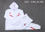 2025-26 Mens  Bayern Munich white Hoodie Tracksuit F630#