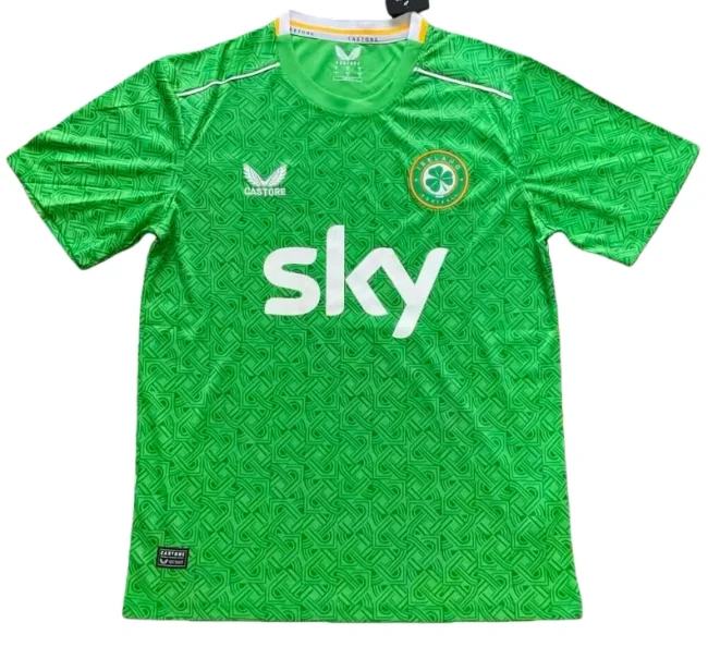2026-27 Mens Ireland green Fans Soccer Jersey