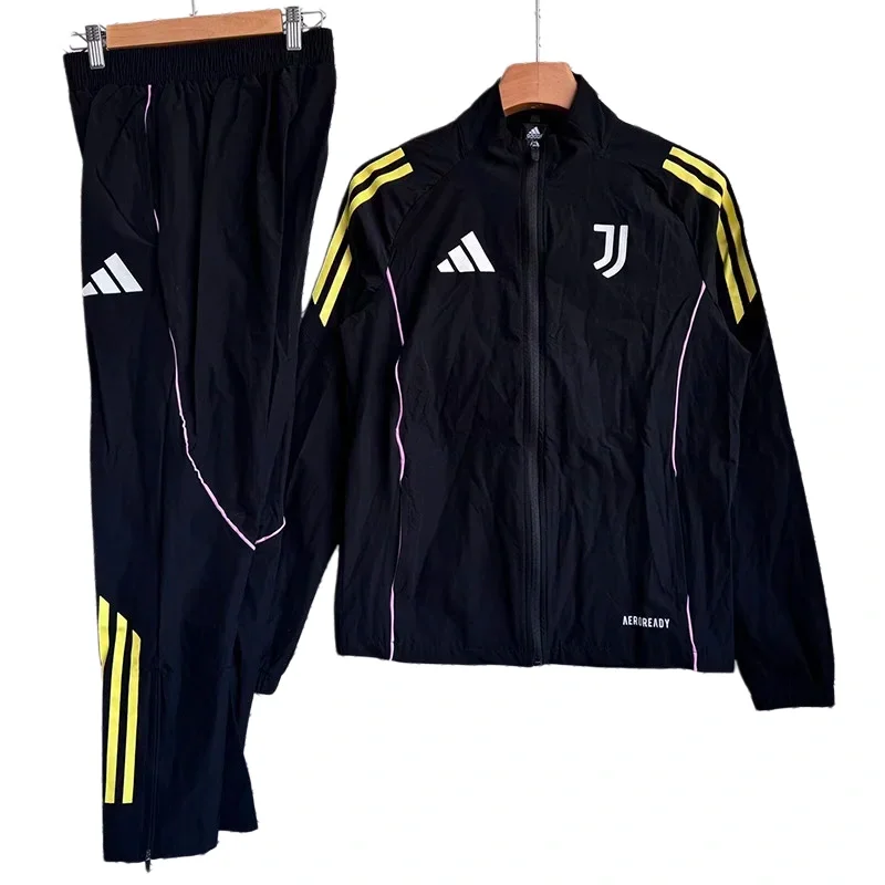 2025-26 Mens Juventus Black Windbreaker Tracksuit