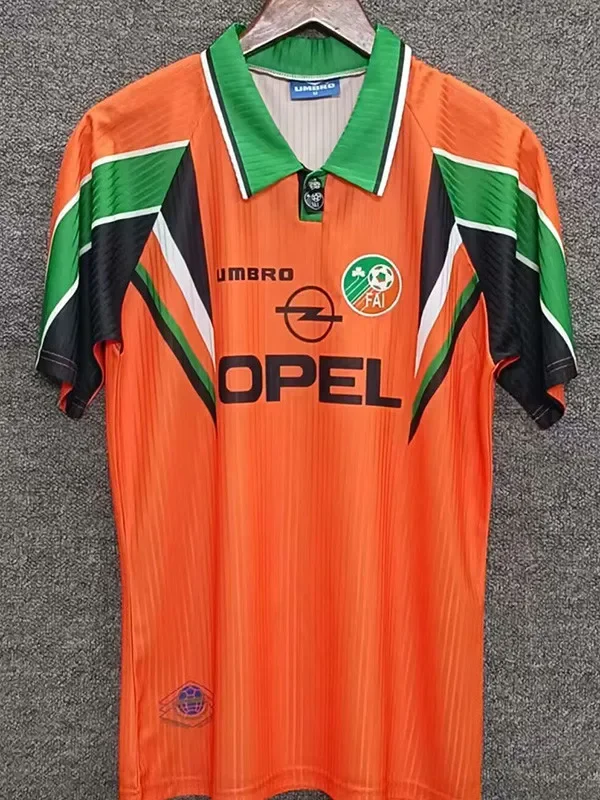 1997-98 Mens Ireland Home  Retro soccer Jersey