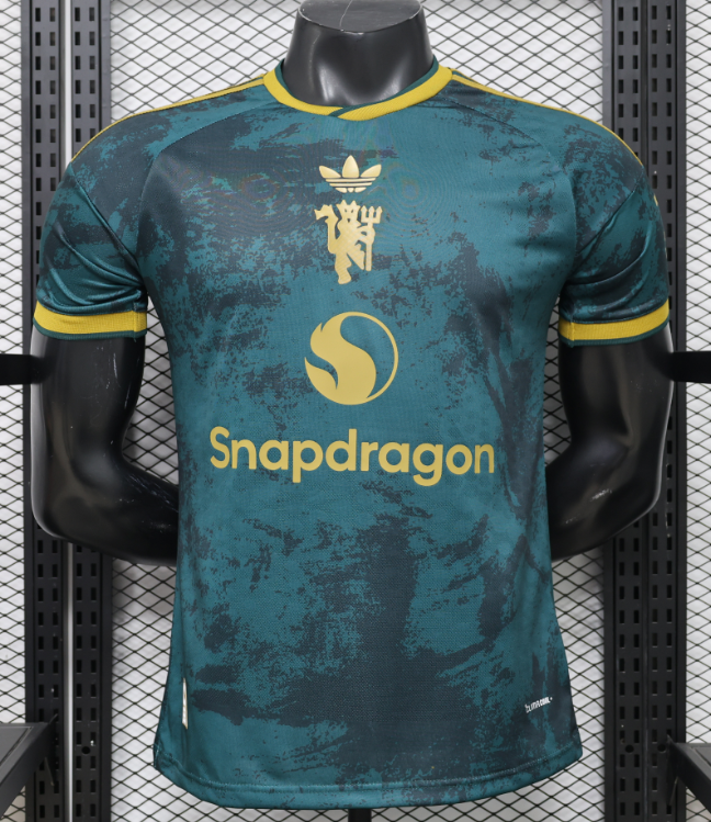 2026-27 Mens Manchester United green Special Edition Player Soccer Jersey