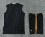 2025-26 Manchester United black vest Training Short Suit