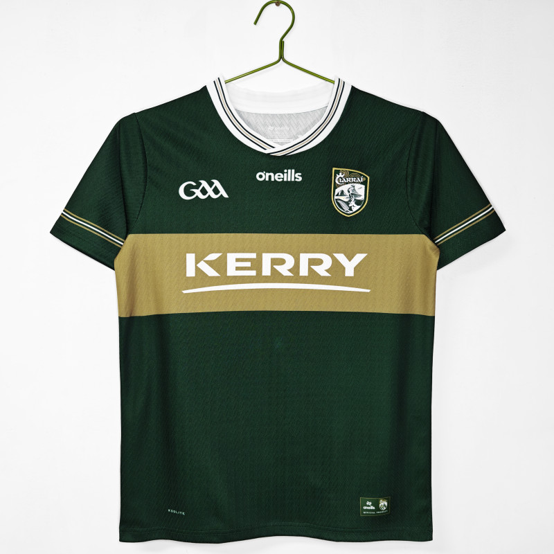 2025-26 Mens Ireland green special edition  Soccer Jersey