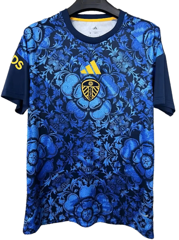 2026-27 Leeds United blue training clothes Soccer Jersey