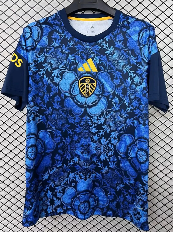 2026-27 Leeds United blue training clothes Soccer Jersey