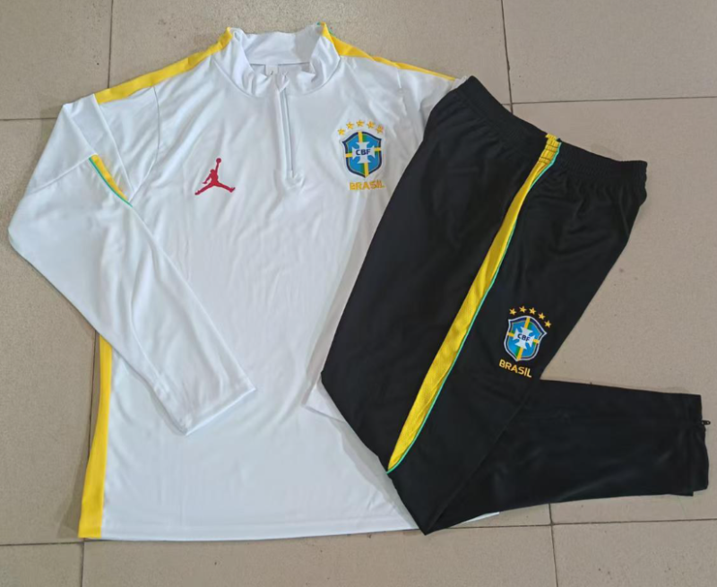 2026-27 Brazil  white Half Pull Training suit B26077#
