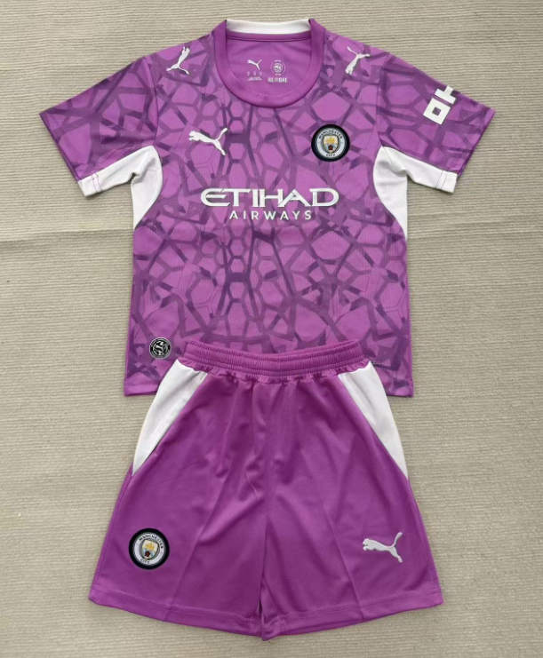 2026-27 Kids  Manchester City goalkeeper pink soccer jersey