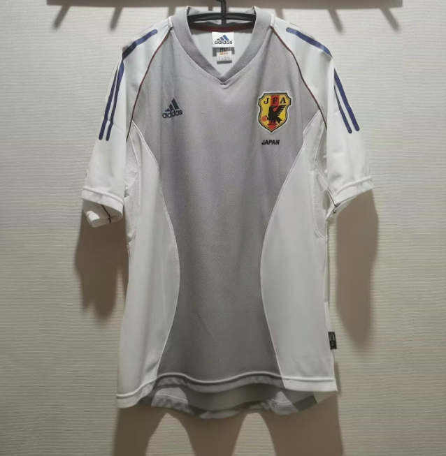 2002 Mens Japan  Retro  away Beige Soccer Jersey
