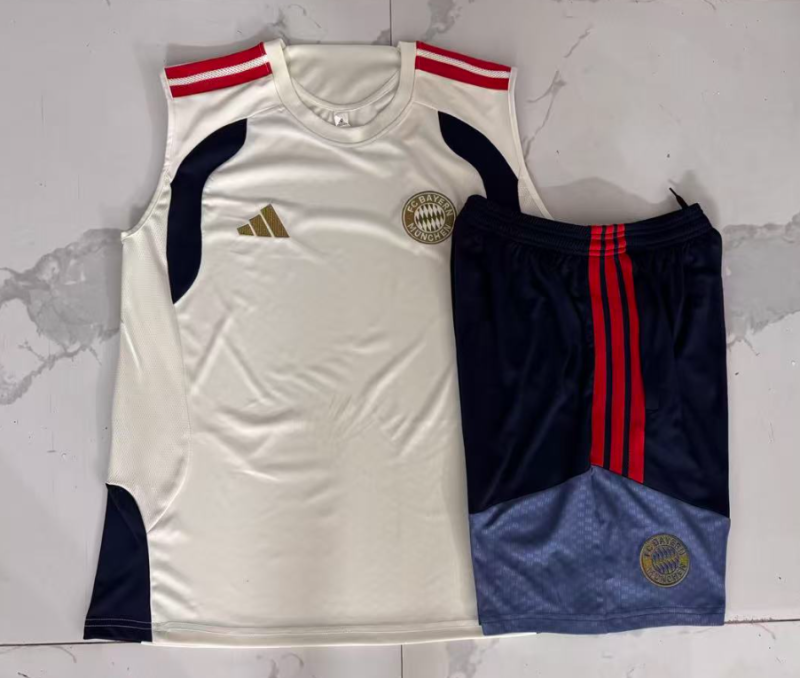 2026-27 Mens Bayern Munich beige vest Training Short Suit