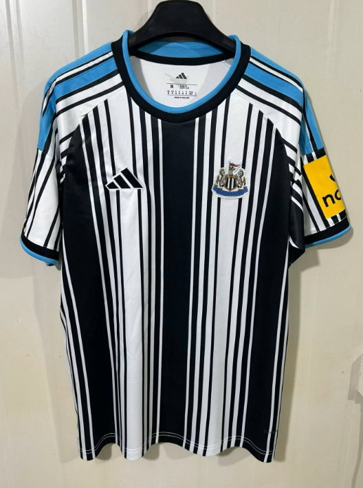 2026-27 Newcastle Home Fan Version Soccer Jersey