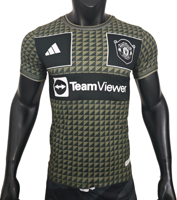 2026-27 Manchester United  Player Version training suit