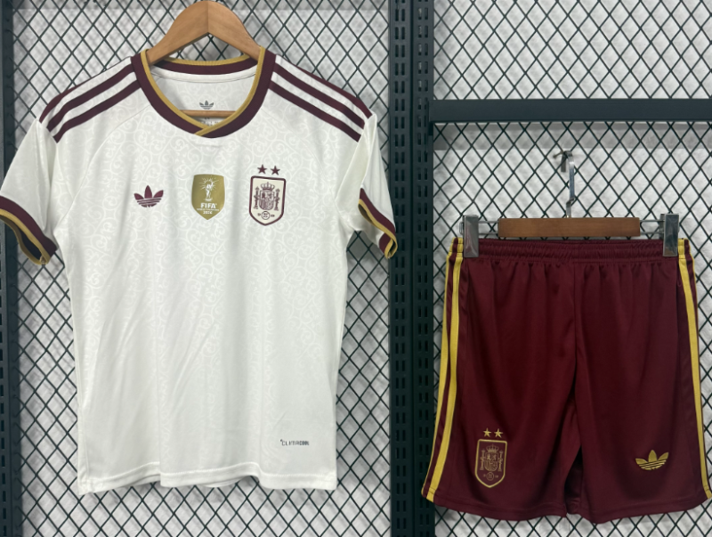 2026-27 kids Spain away soccer jersey (Have two star ⭐⭐）