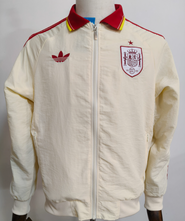 2026-27 Spain beige Windbreaker