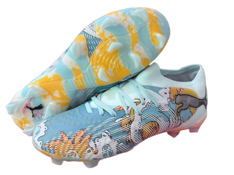 Puma FUTURE 8 ULTIMATE FG/AG Soccer Shoes