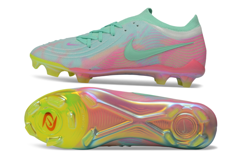NIKE PHANTOM LUNA ELITE TF Soccer Shoes