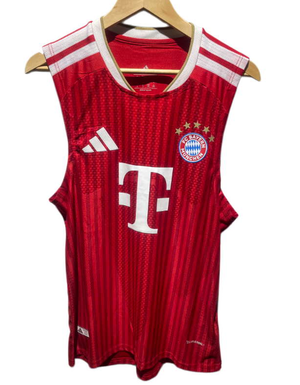 2026-27 Bayern Munich home red Vest