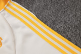 2026-27 Bayern Munich Beige Long-Pull Training Suit   A26068#