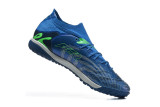Puma FUTURE 8 ULTIMATE TF Soccer Shoes
