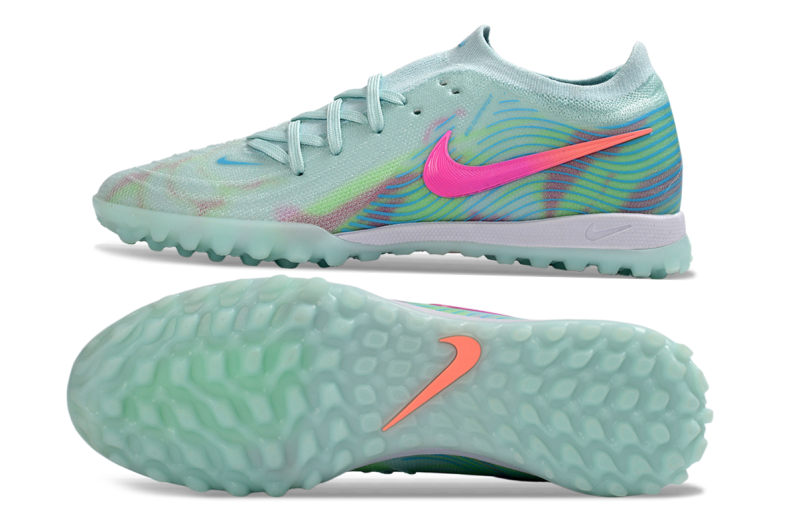 Nike Phantom GX II EliteTF Soccer Shoes