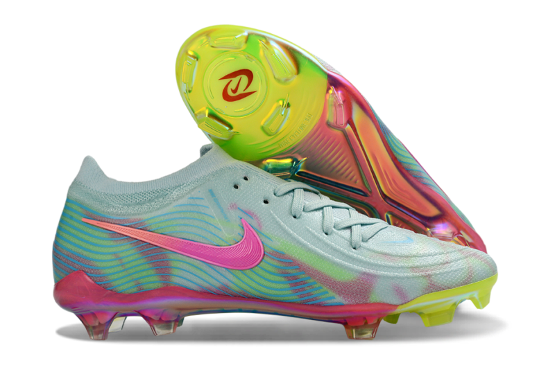 NIKE PHANTOM LUNA ELITE FG Soccer Shoes