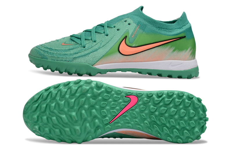 Nike Phantom GX II EliteTF Soccer Shoes