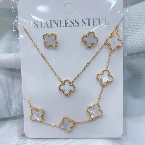 E063  Necklace+Bracelet+Earring
