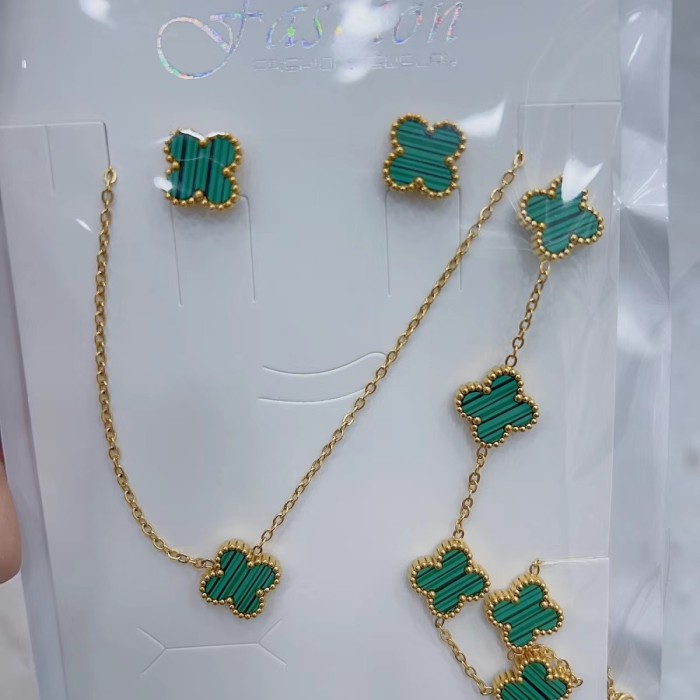 N067   Necklace+Bracelet+Earring