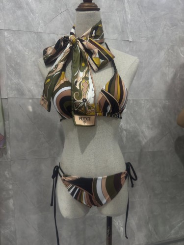 SS119 With Scarf